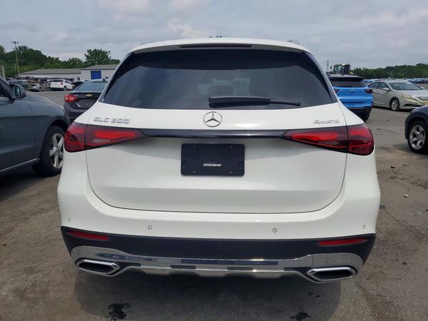 2026 MERCEDES-BENZ GLC