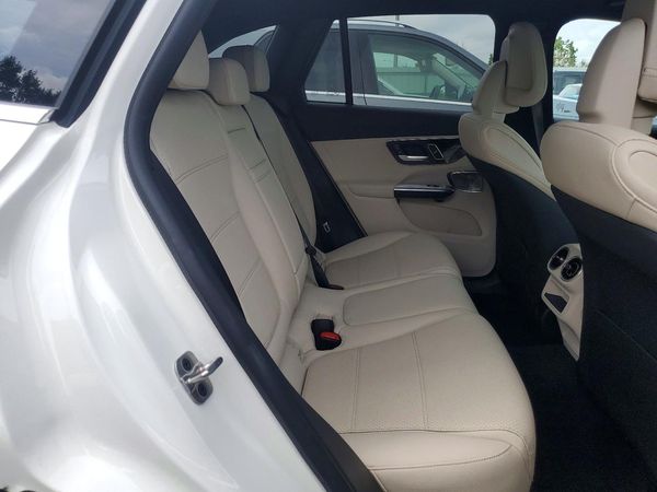 2026 MERCEDES-BENZ GLC