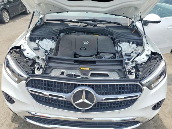 2026 MERCEDES-BENZ GLC