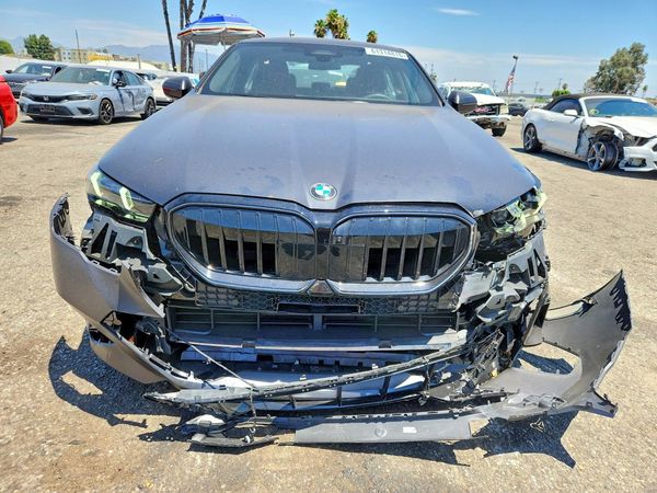 2026 BMW 530