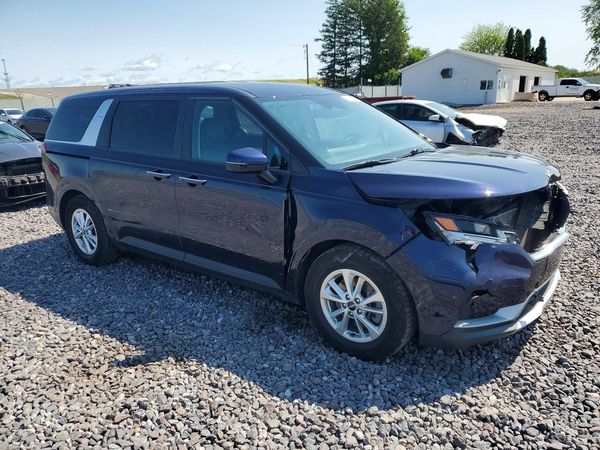 2024 KIA CARNIVAL LX, LX Seat Package
