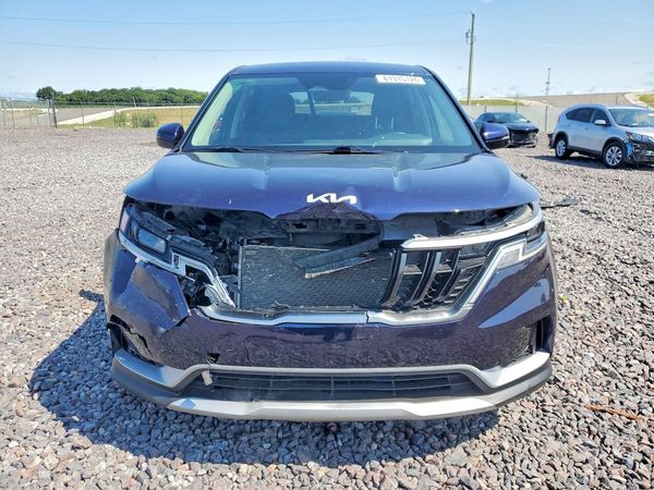 2024 KIA CARNIVAL LX, LX Seat Package