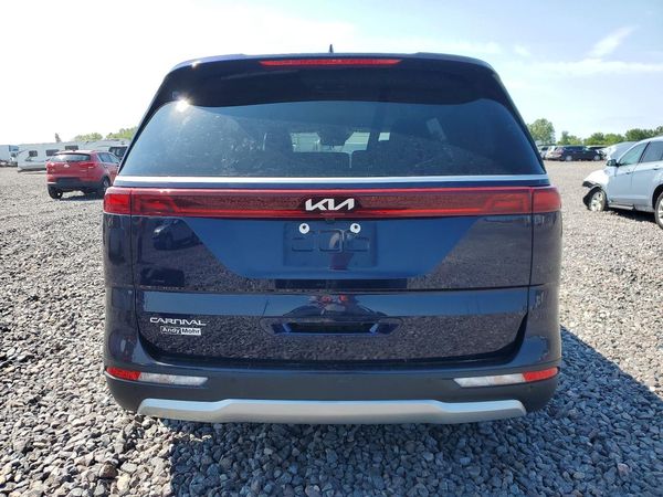 2024 KIA CARNIVAL LX, LX Seat Package