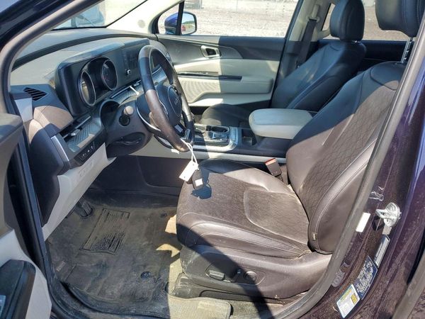 2024 KIA CARNIVAL LX, LX Seat Package