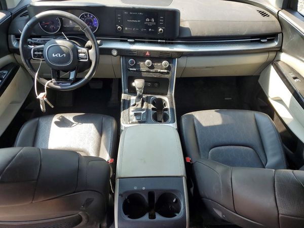 2024 KIA CARNIVAL LX, LX Seat Package
