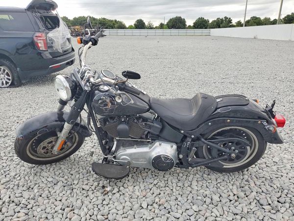 2015 HARLEY-DAVIDSON FL