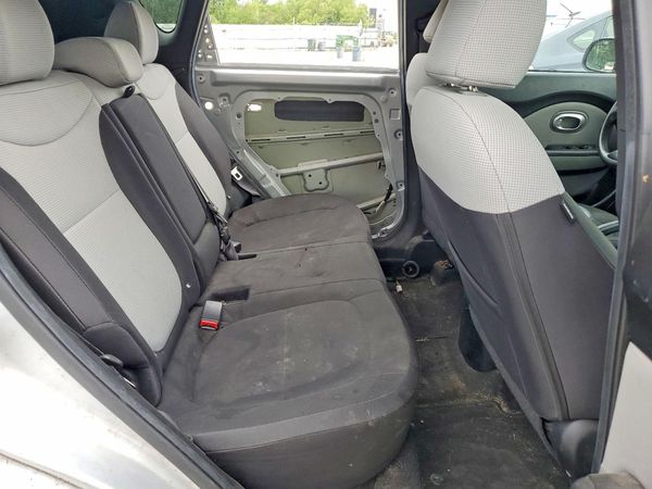 2014 KIA SOUL GL(BASE)
