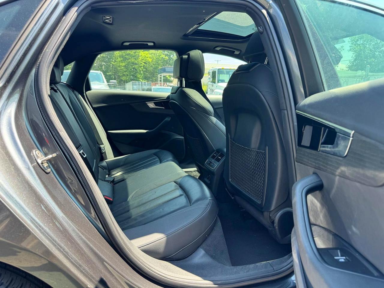 2021 AUDI A4 quattro Premium