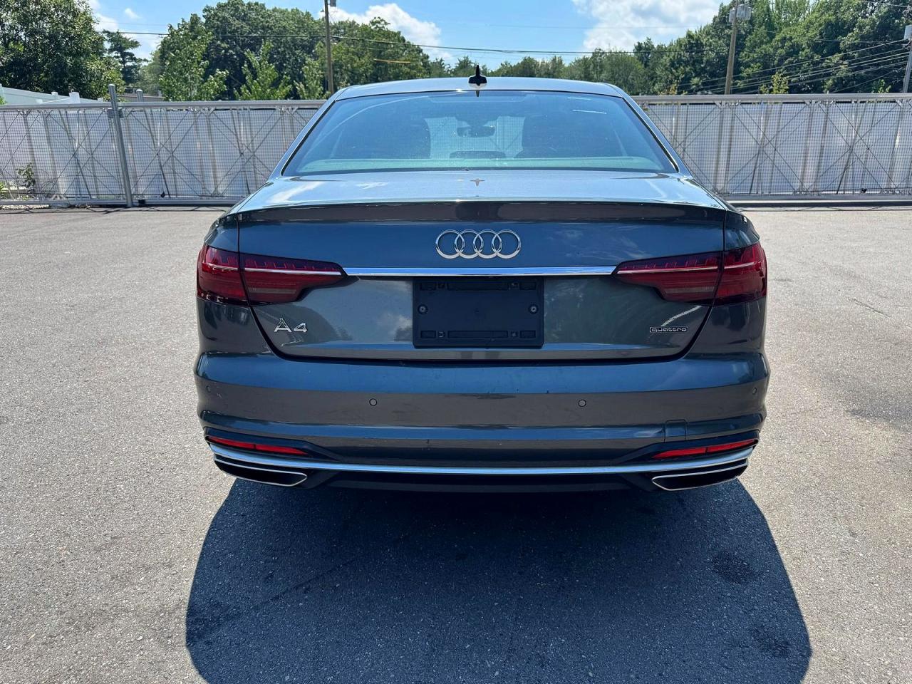2021 AUDI A4 quattro Premium