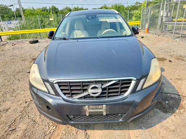 2012 VOLVO XC60