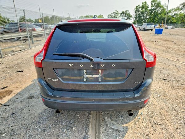 2012 VOLVO XC60