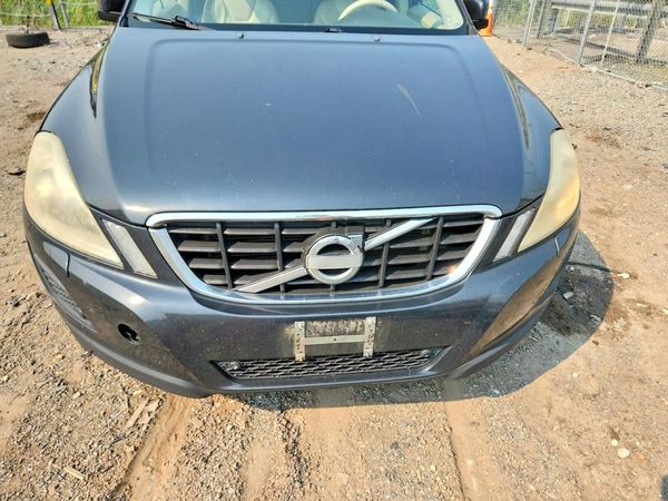 2012 VOLVO XC60
