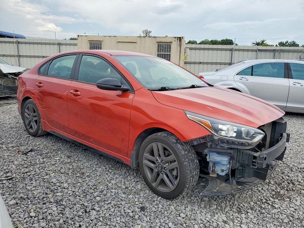 2021 KIA FORTE GT Line