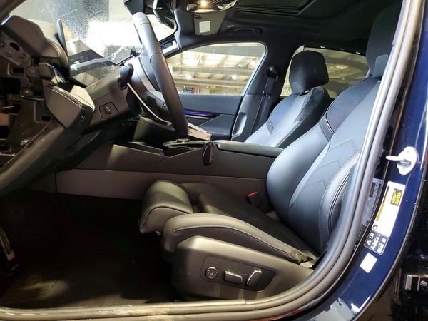 2025 BMW 540 xDrive