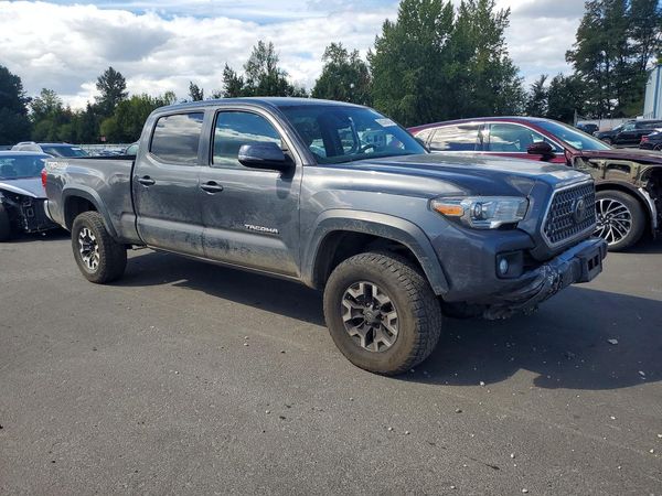 2019 TOYOTA TACOMA SR5