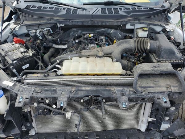 2024 FORD F150