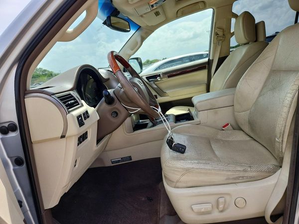 2012 LEXUS GX 460 Premium