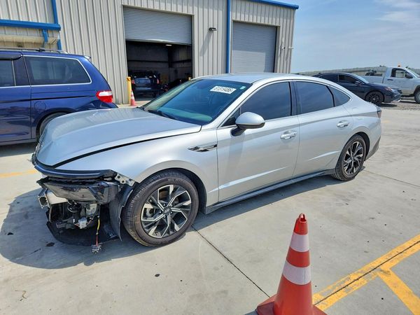 2025 HYUNDAI SONATA