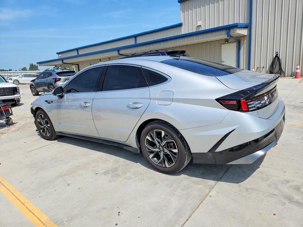 2025 HYUNDAI SONATA