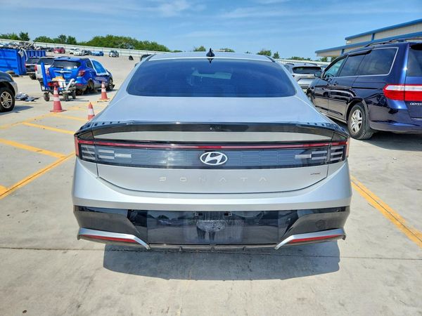 2025 HYUNDAI SONATA