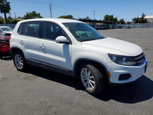 2017 VOLKSWAGEN TIGUAN