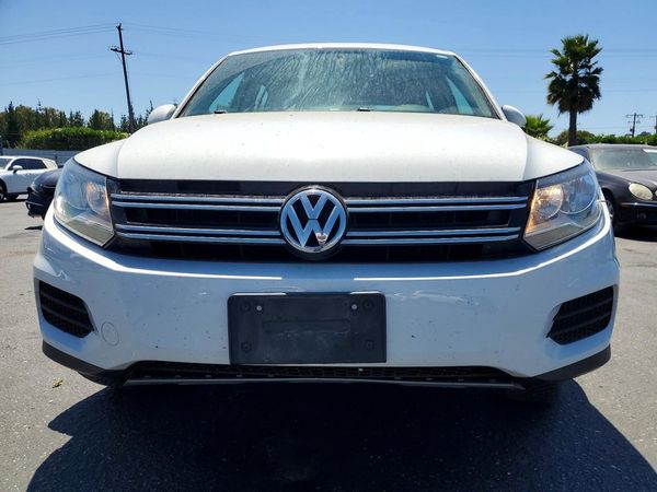 2017 VOLKSWAGEN TIGUAN