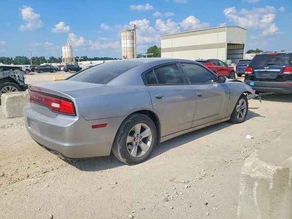 2013 DODGE CHARGER