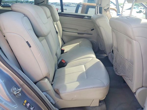 2012 MERCEDES-BENZ GL GL350 BLUETEC 4-MATIC