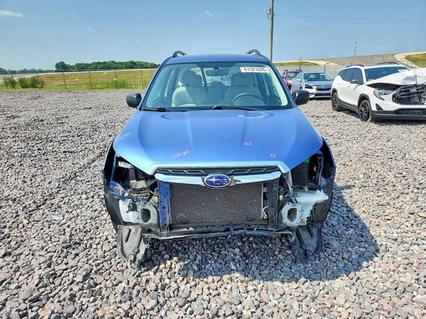 2018 SUBARU FORESTER Base P