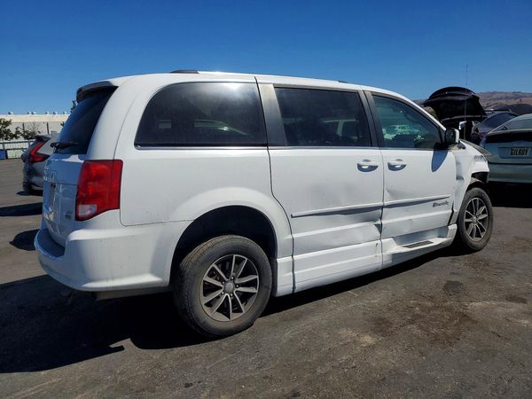 2017 DODGE GRAND CARAVAN SXT