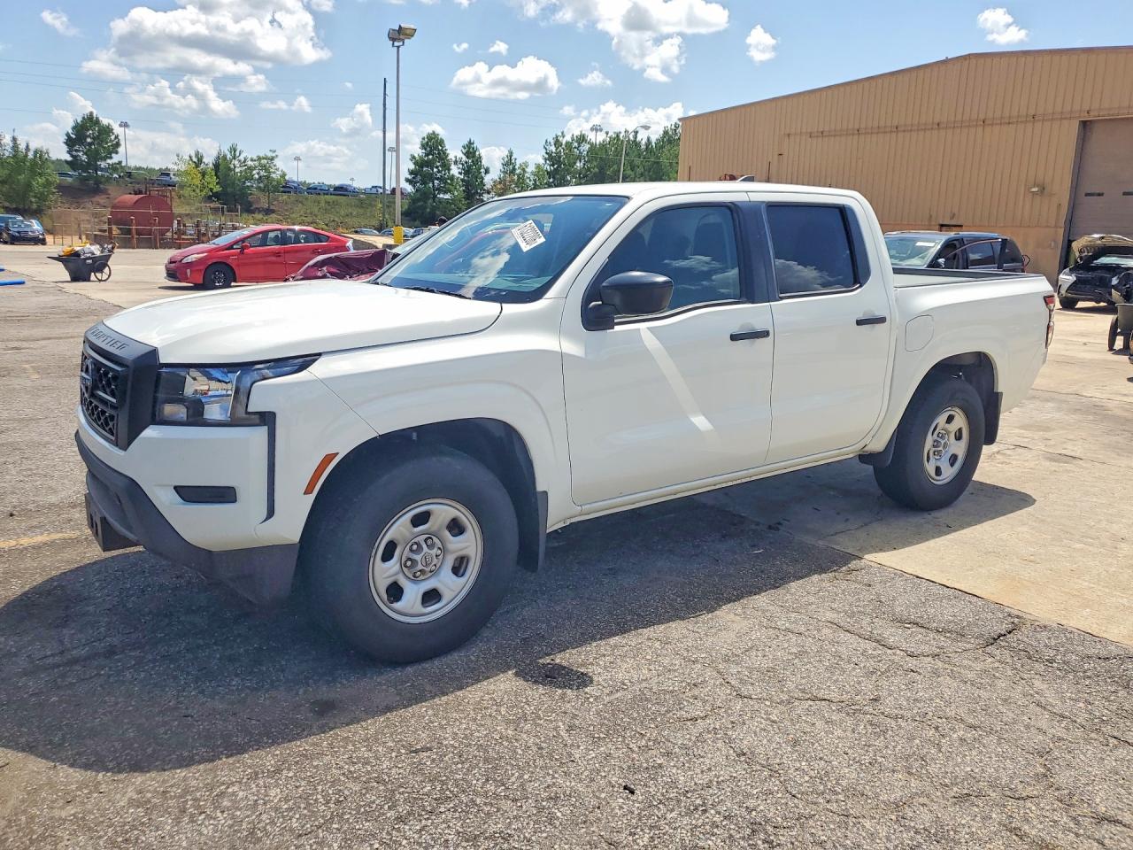 2024 NISSAN FRONTIER