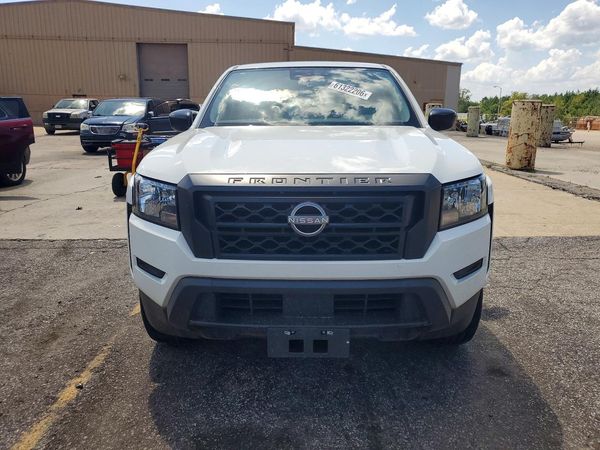 2024 NISSAN FRONTIER