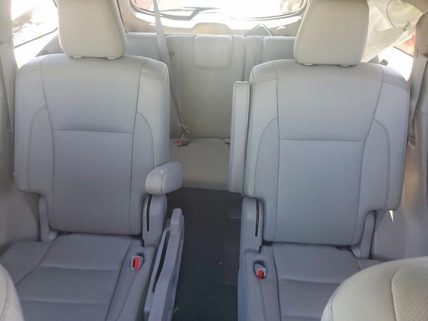 2018 TOYOTA HIGHLANDER Ltd/Ltd Platinum — SUVN