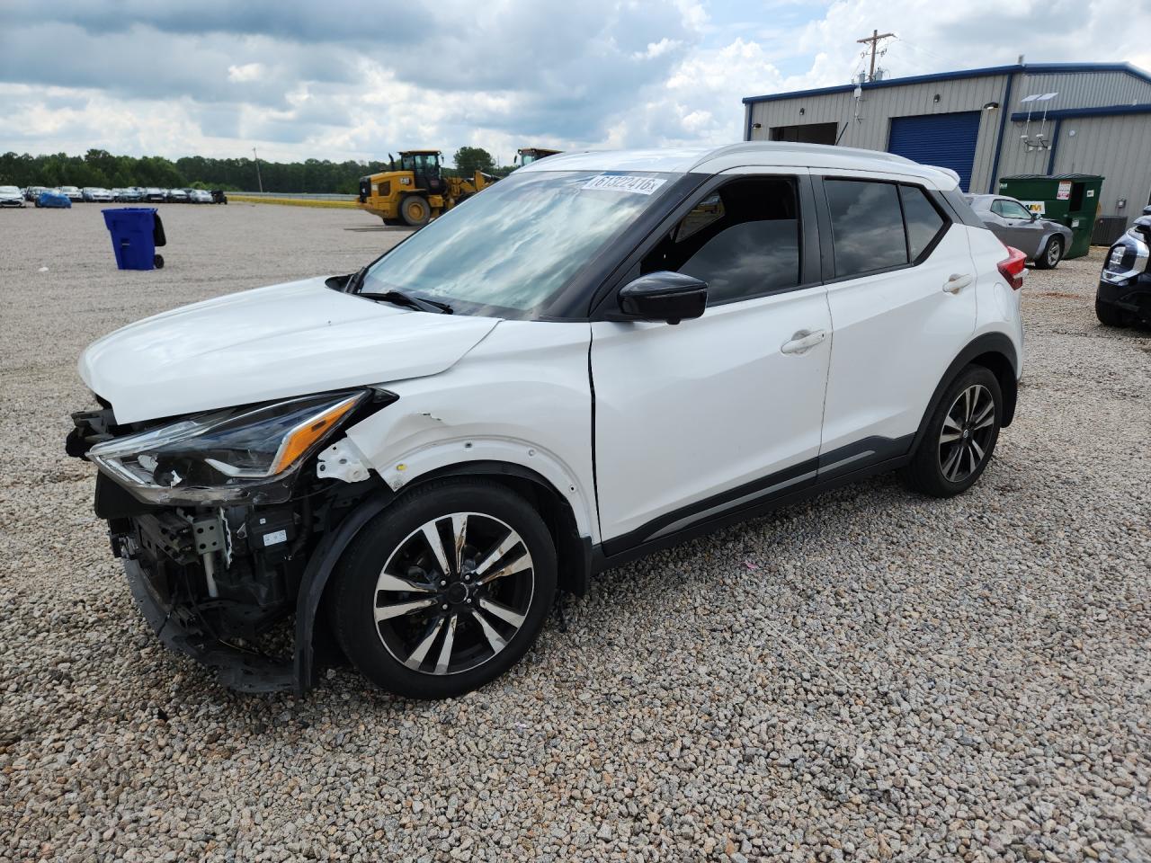 2020 NISSAN KICKS