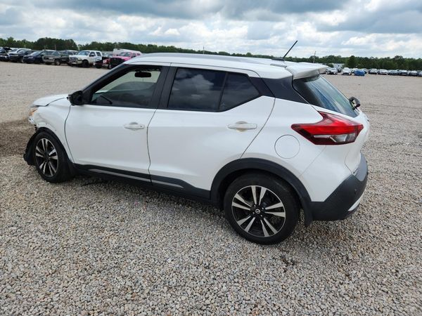 2020 NISSAN KICKS