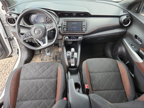 2020 NISSAN KICKS