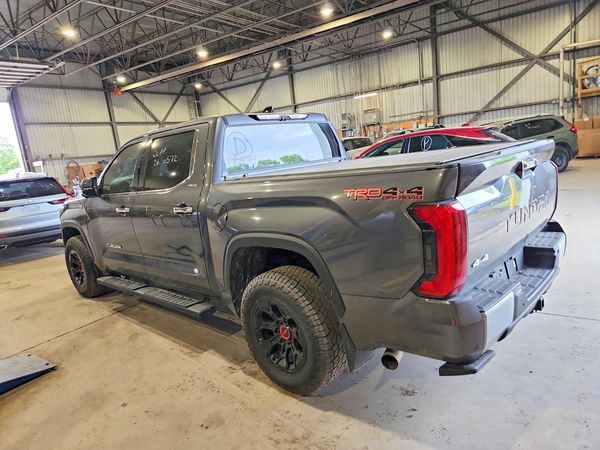 2023 TOYOTA TUNDRA