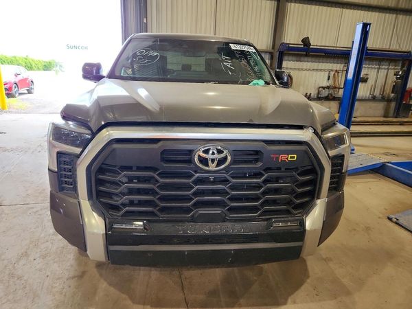 2023 TOYOTA TUNDRA