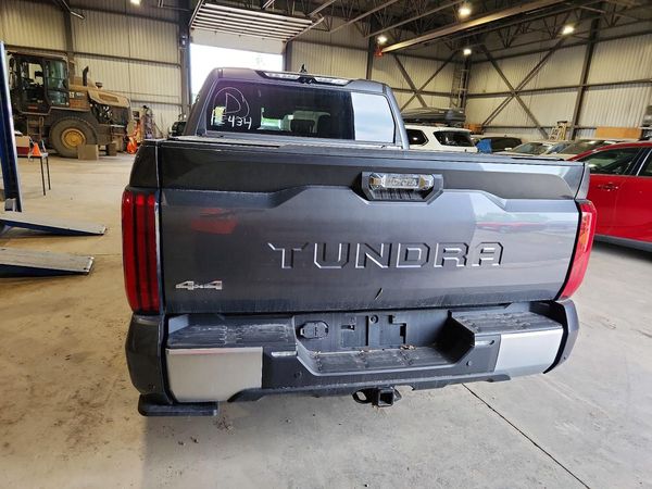 2023 TOYOTA TUNDRA