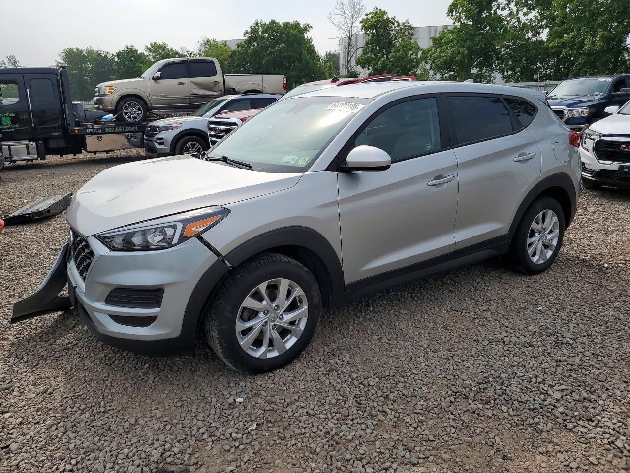 2020 HYUNDAI TUCSON SE