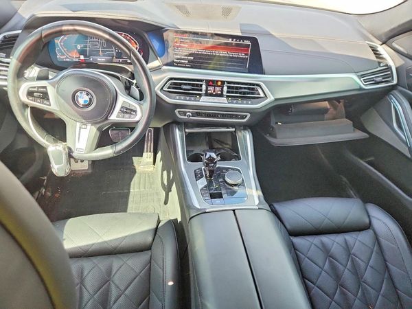 2023 BMW X6 xDrive40i
