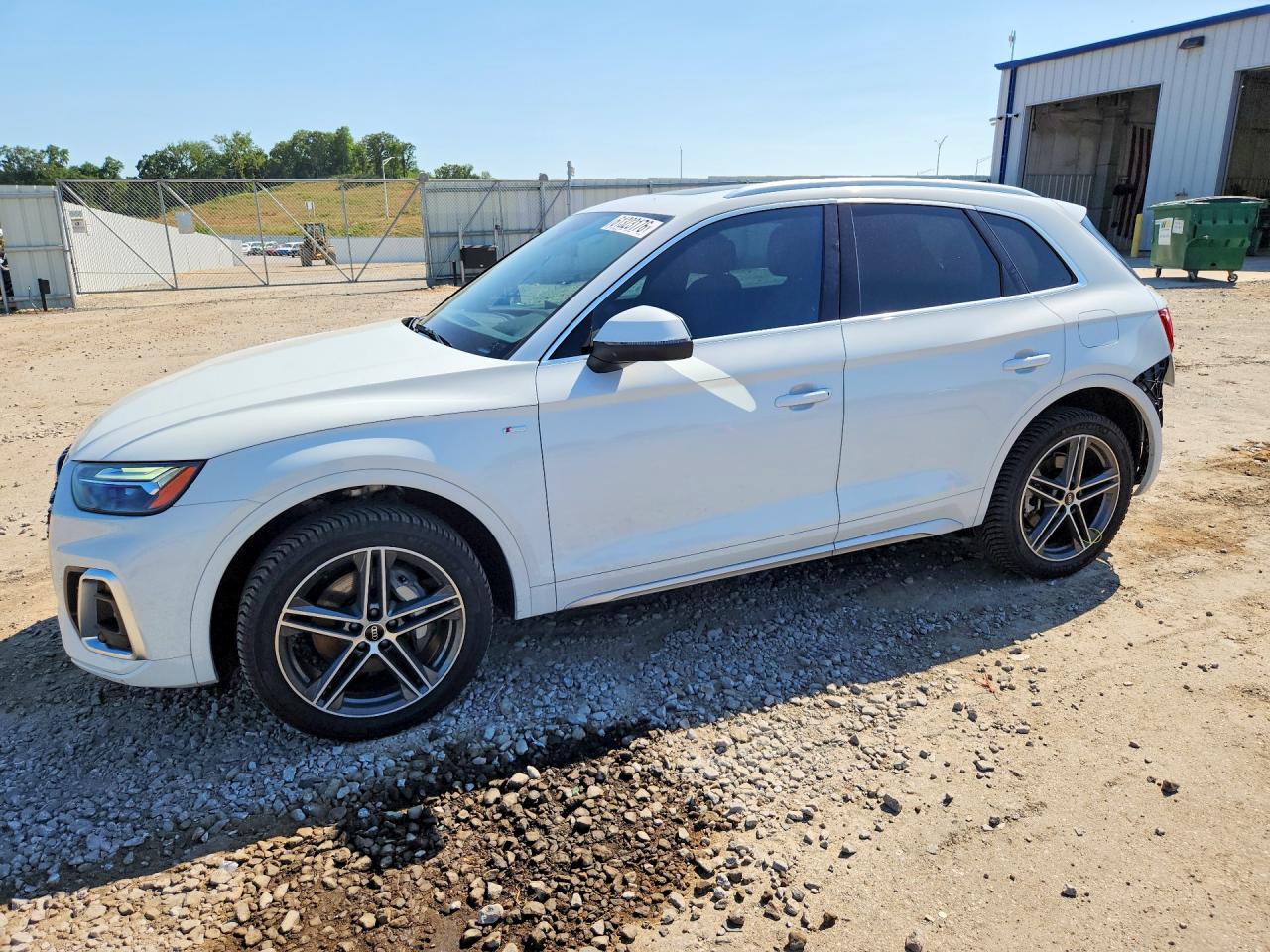 2021 AUDI Q5 E quattro Premium Plus