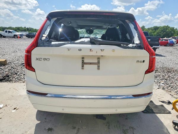 2025 VOLVO XC90 Plus Bright