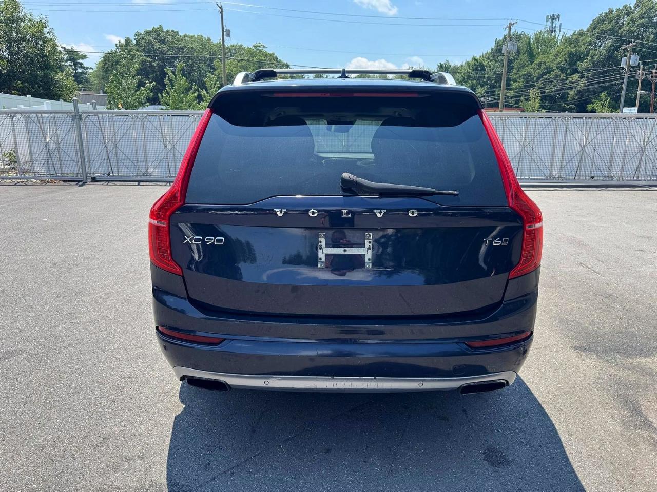 2016 VOLVO XC90 SV42 Momentum