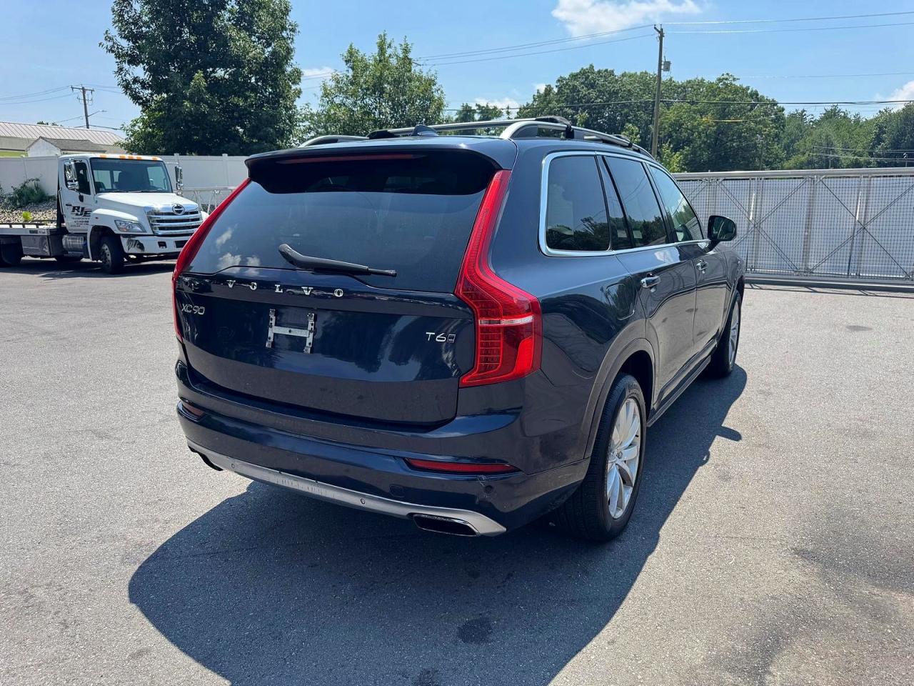 2016 VOLVO XC90 SV42 Momentum
