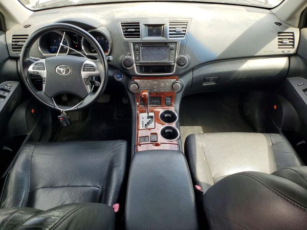 2013 TOYOTA HIGHLANDER Base/Hybrid