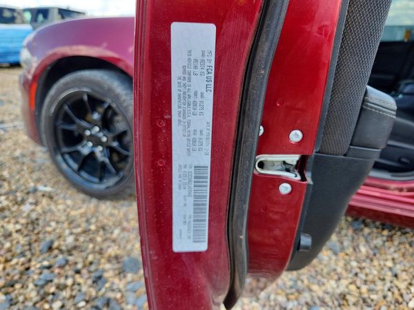 2018 DODGE CHARGER SXT