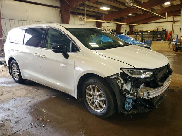 2024 CHRYSLER PACIFICA