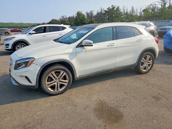 2016 MERCEDES-BENZ GLA GLA250-4M