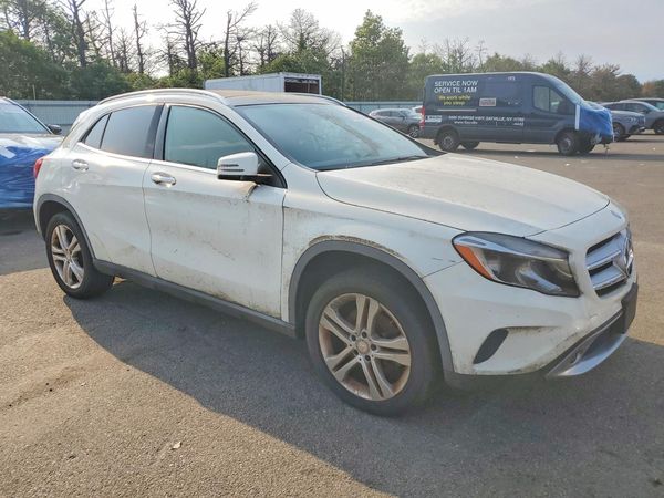 2016 MERCEDES-BENZ GLA GLA250-4M